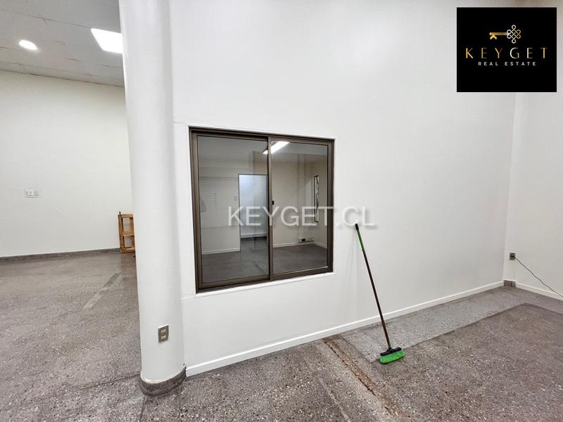 Local comercial de 725 m² en el sector central de Iquique — imagen 4 de 12